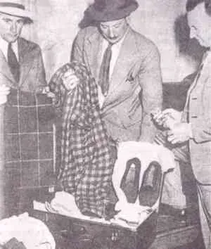 The Somerton Man's suitcase and its contents