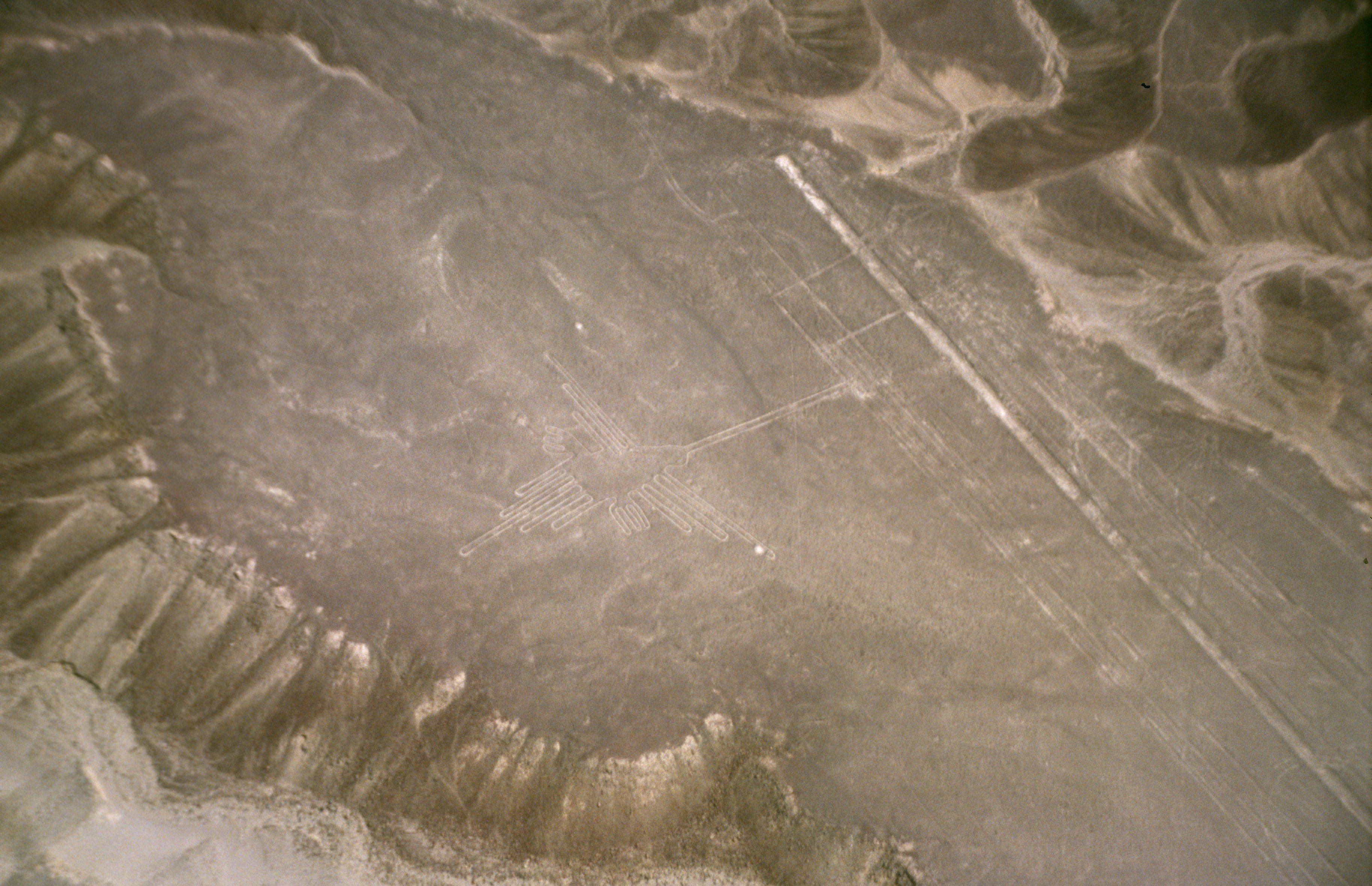 Aerial photograph of the Nazca hummingbird geoglyph